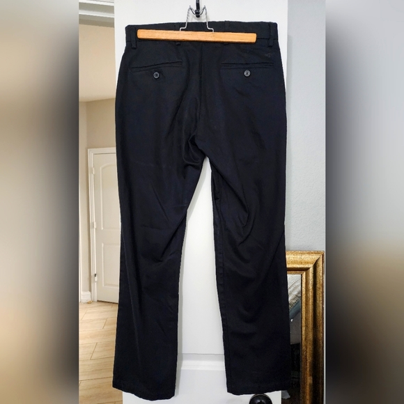 Black Strait Legged Dockers 30x30 - Picture 2 of 7